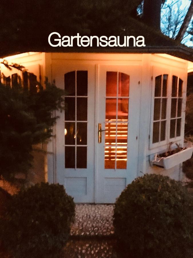GartenLoft mit Outdoor Whirlpool und Garten Petershagen-Eggersdorf Buitenkant foto